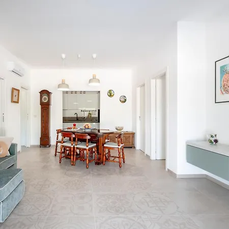 Guesthost - Oasi Monticelli